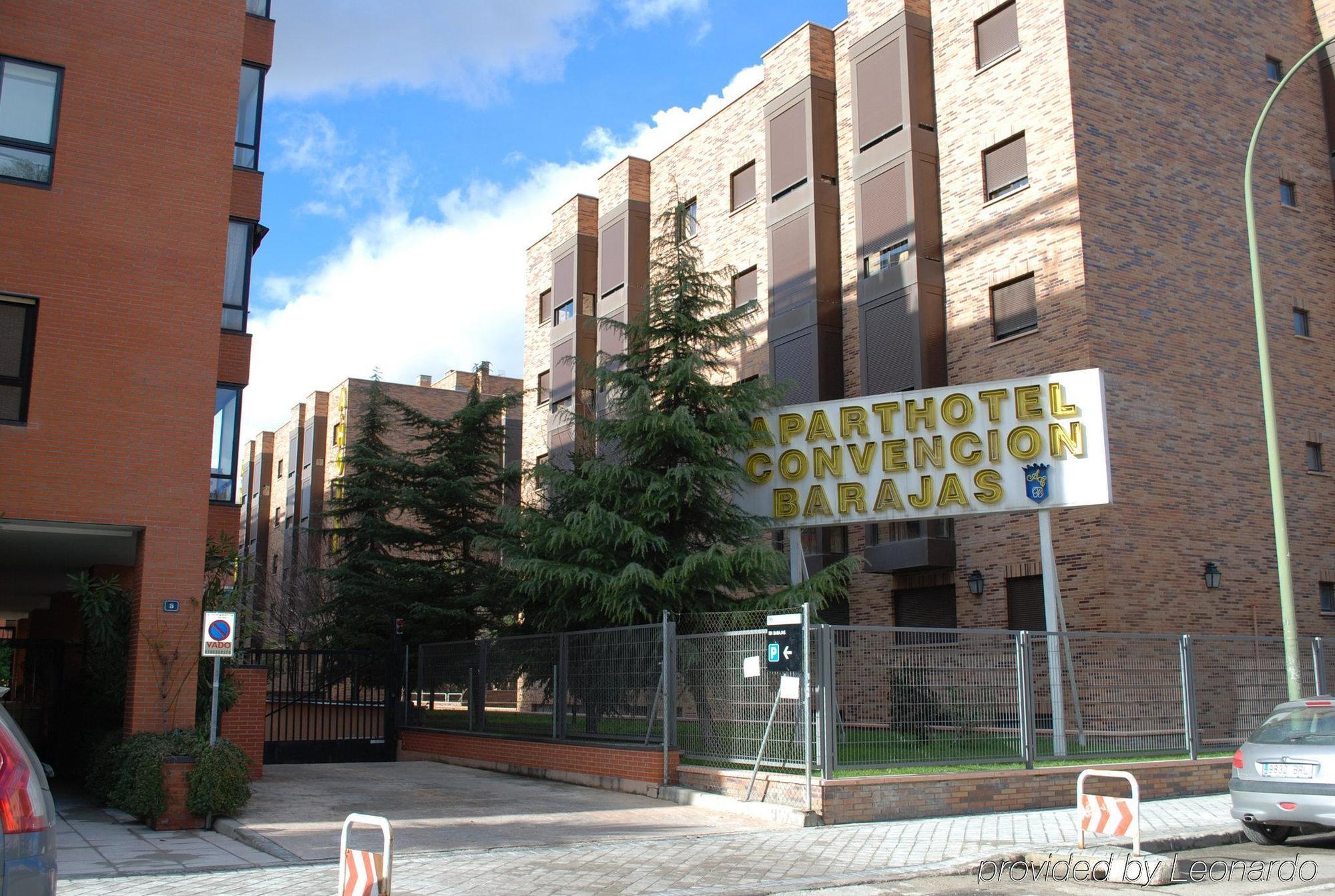 Aparthotel Convencion-Barajas Madrid Exterior foto